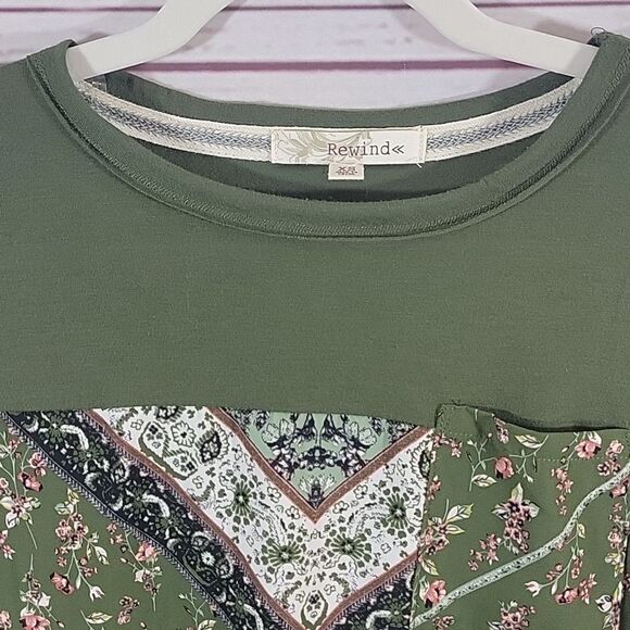 Lot of 2- Rewind Tops Both Size XS one NWT - Picture 8 of 11